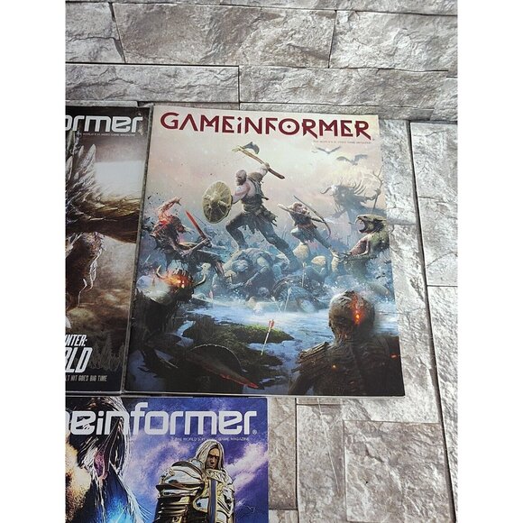 Lot Of 5 Game Informer Magazine Issues 294, 296, 298, 299, 300 - Picture 6 of 11